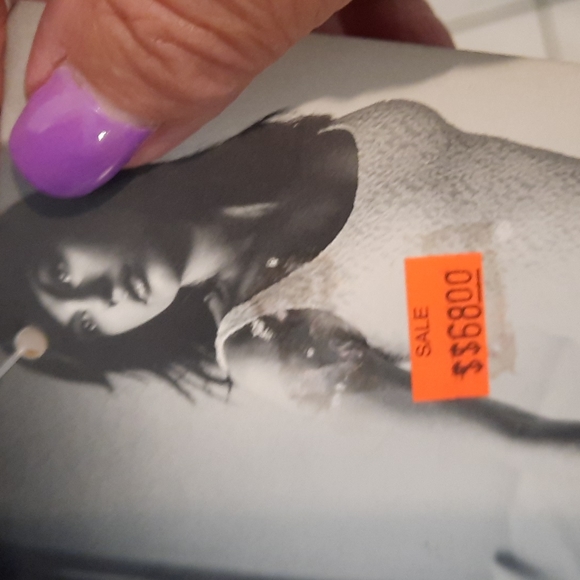 DONNA Suit/top& skirt - Picture 10 of 10